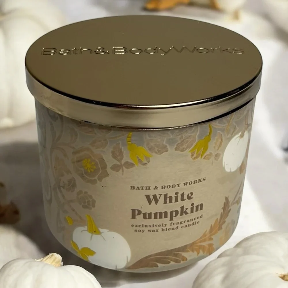 White Barn Bath & Body Works White Pumpkin 3 Wick Scented Candle 14.5 oz